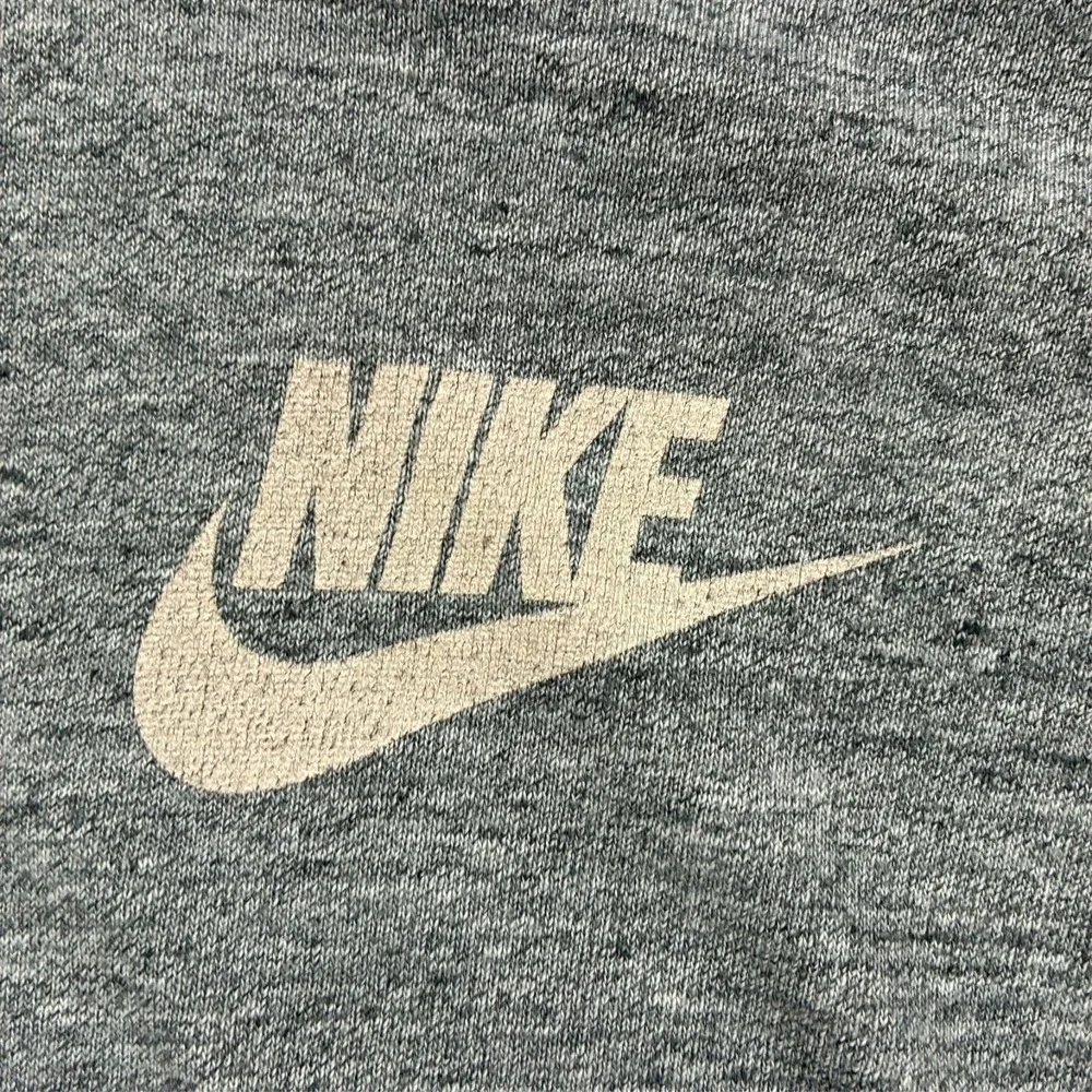 Nike Womens Hoodie Size Medium Gray Full Zip Jacket Logo Casual Activewear - Picture 5 of 12